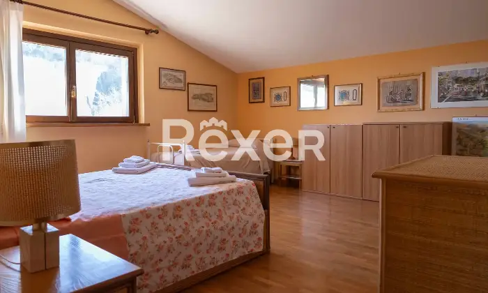 Rexer-TORRE-SAN-PATRIZIO-Splendida-villa-indipendente-con-piscina-uliveto-e-ampio-terreno-privato-a-Torre-San-Patrizio-Altro