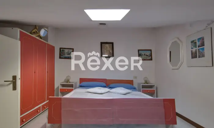 Rexer-Montecopiolo-Trilocale-con-mansarda-in-edificio-storico-ristrutturato-Altro