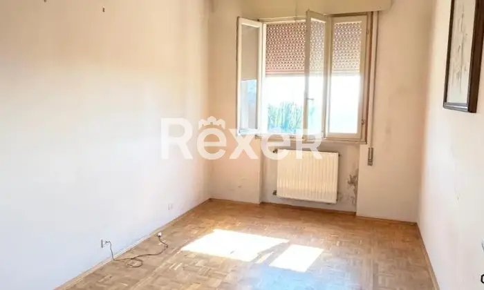 Rexer-Susegana-Compendio-immobiliare-con-grande-giardino-e-fabbricato-indipendente-valorizzabile-Altro