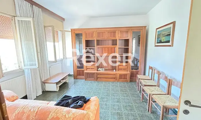 Rexer-Susegana-Compendio-immobiliare-con-grande-giardino-e-fabbricato-indipendente-valorizzabile-Altro