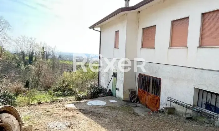 Rexer-Susegana-Compendio-immobiliare-con-grande-giardino-e-fabbricato-indipendente-valorizzabile-Altro