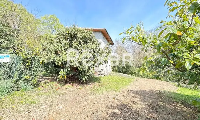 Rexer-Susegana-Bifamiliare-con-grande-giardino-e-fabbricato-indipendente-valorizzabile-Altro