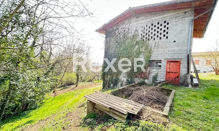 Rexer-Susegana-Compendio-immobiliare-con-grande-giardino-e-fabbricato-indipendente-valorizzabile-Altro