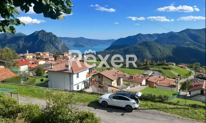 Rexer-Bossico-Propriet-esclusiva-panoramica-con-vista-Lago-dIseo-e-ampio-parco-privato-Altro