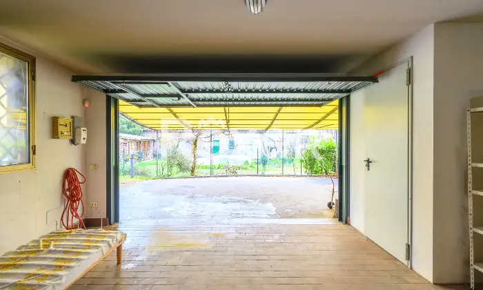 Rexer-Vigodarzere-Villa-Singola-su-lotto-di-mq-piantumato-con-garage-grande-e-taverna-Altro