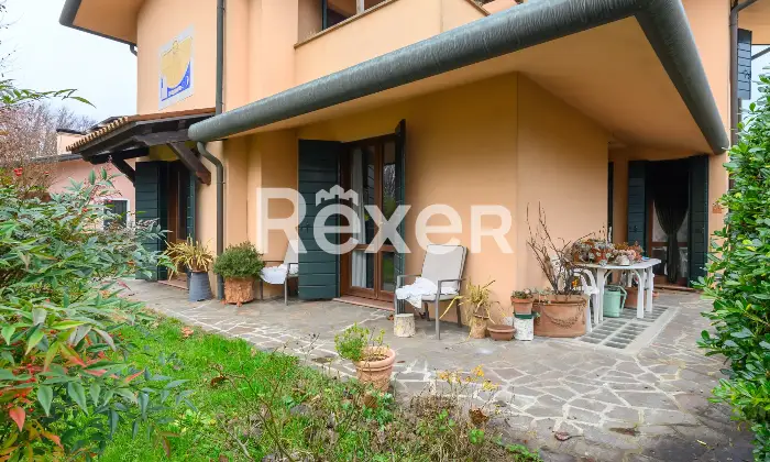 Rexer-Vigodarzere-Villa-Singola-su-lotto-di-mq-piantumato-con-garage-grande-e-taverna-Altro