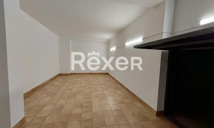 Rexer-San-Giovanni-la-Punta-GARAGE-RISTRUTTURATO-E-SOPPALCABILE-Altro