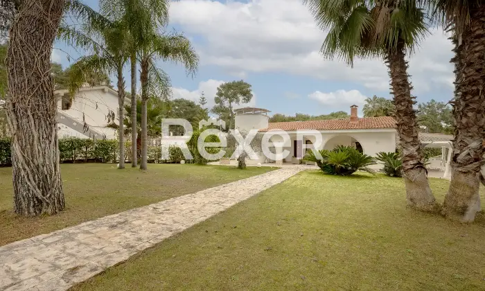 Rexer-Palagiano-Elegante-villa-con-piscina-finemente-arredata-a-mt-dalla-spiaggia-Altro