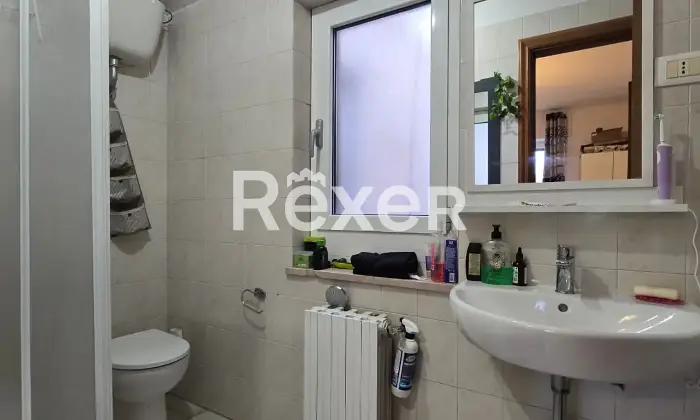 Rexer-Pescara-Ampio-Bilocale-con-doppi-servizi-Altro