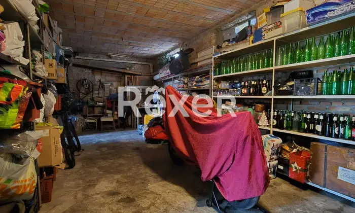 Rexer-Penne-Villa-indipendente-su-tre-livelli-con-garage-a-Penne-Altro