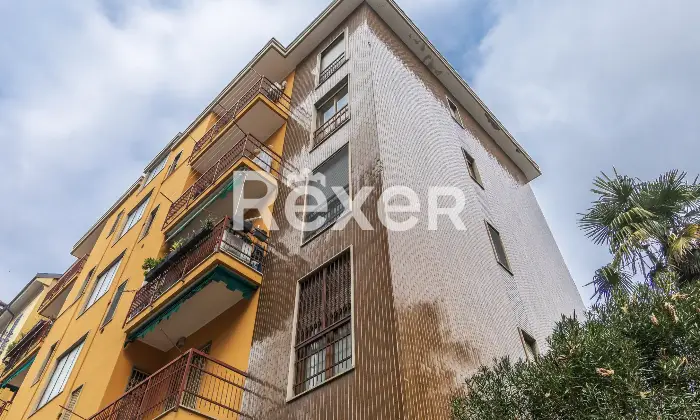 Rexer-Milano-Ampio-appartamento-in-stabile-signorile-Altro