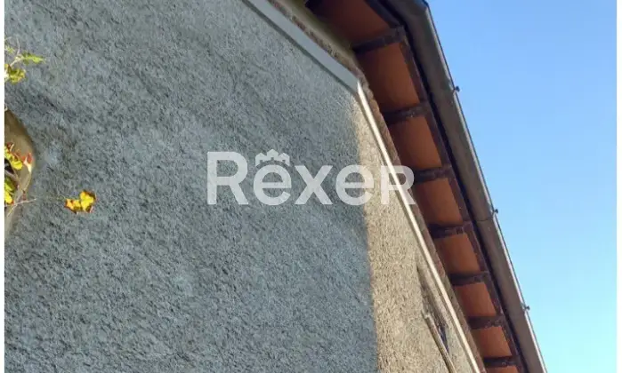 Rexer-Camaiore-Tra-mare-e-collina-terratetto-luminoso-con-giardino-privato-Giardino