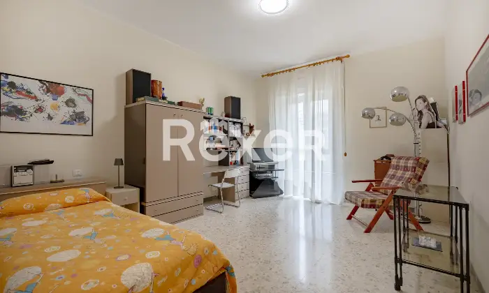 Rexer-Matera-Luminoso-appartamento-in-classe-A-con-posto-auto-condominiale-Camera-da-letto