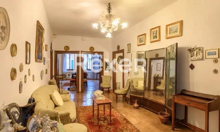Rexer-Venezia-Appartamento-indipendente-con-cantina-Altro