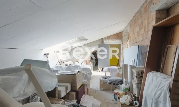 Rexer-Rimini-Intero-fabbricato-bifamiliare-con-due-garage-giardino-e-sottotetto-al-grezzo-Altro