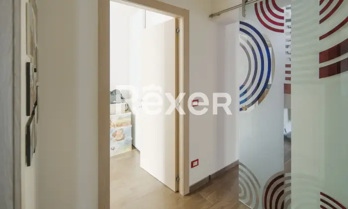 Rexer-Rimini-Intero-fabbricato-bifamiliare-con-due-garage-giardino-e-sottotetto-al-grezzo-Altro