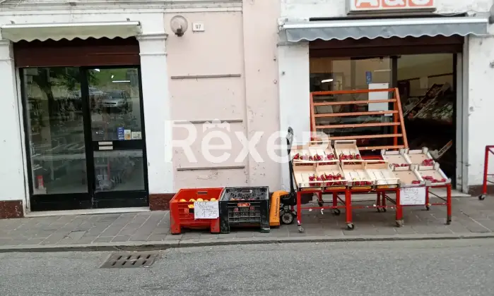 Rexer-Revere-Palazzo-in-vendita-in-Corso-Italia-a-Revere-Borgo-Mantovano-Altro