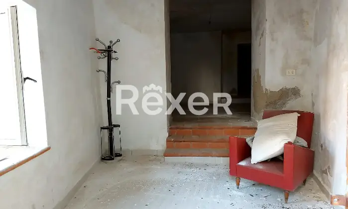 Rexer-Presenzano-Casa-indipendente-in-vendita-in-via-Chiaia-a-Presenzano-Altro