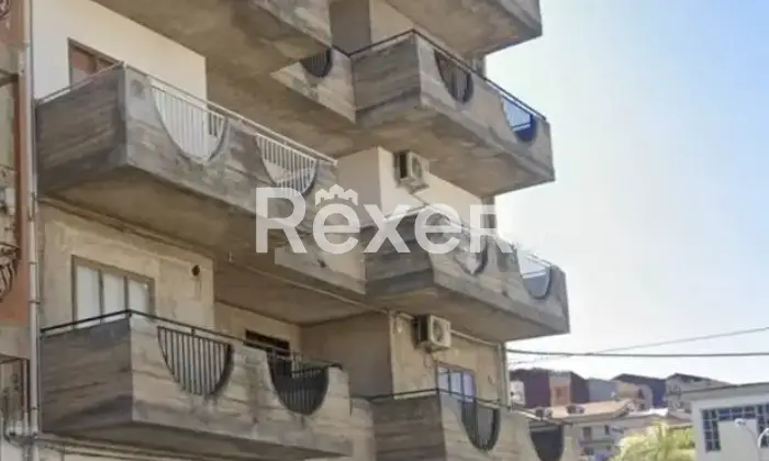 Rexer-Militello-In-Val-di-Catania-Palazzo-edificio-in-Vendita-in-via-Umberto-I-a-Militello-in-Val-di-Catania-Altro