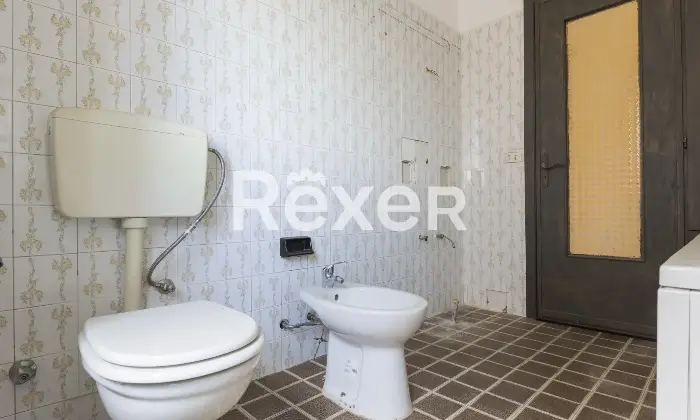 Rexer-Rivalta-di-Torino-PALAZZINA-USO-INVESTIMENTO-Altro