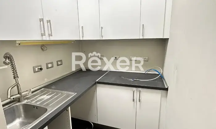 Rexer-LavenoMombello-Trilocale-ristrutturato-con-vista-lago-Via-Miralago-LavenoMombello-VA-Altro