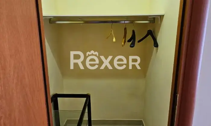 Rexer-Foggia-Quadrilocale-luminoso-via-Padre-Antonio-Da-Olivadi-Macchia-Gialla-Ripostiglio