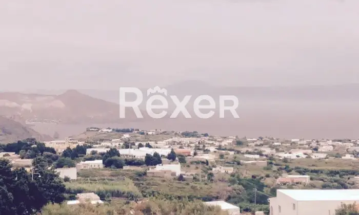 Rexer-Lipari-Villa-bifamiliare-in-via-Varisana-di-Sopra-a-Pianoconte-Lipari-Altro
