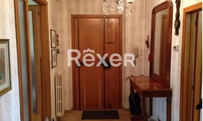 Rexer-Tolentino-Appartamento-in-vendita-in-Piazzale-Europa-Tolentino-Altro