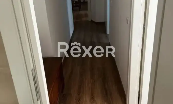 Rexer-Carpegna-Trilocale-in-vendita-Altro