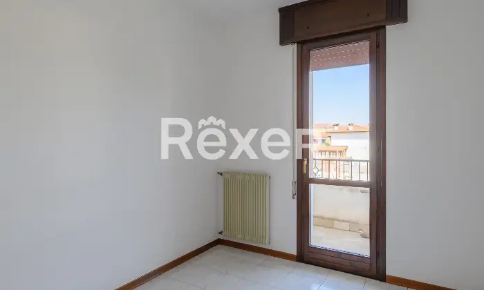 Rexer-Torri-di-Quartesolo-Appartamento-composto-da-soggiorno-con-angolo-cottura-due-camere-da-letto-bagno-e-ampio-poggiolo-Altro