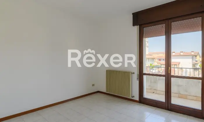Rexer-Torri-di-Quartesolo-Appartamento-composto-da-soggiorno-con-angolo-cottura-due-camere-da-letto-bagno-e-ampio-poggiolo-Altro
