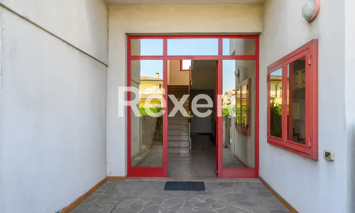 Rexer-Torri-di-Quartesolo-Appartamento-composto-da-soggiorno-con-angolo-cottura-due-camere-da-letto-bagno-e-ampio-poggiolo-Altro