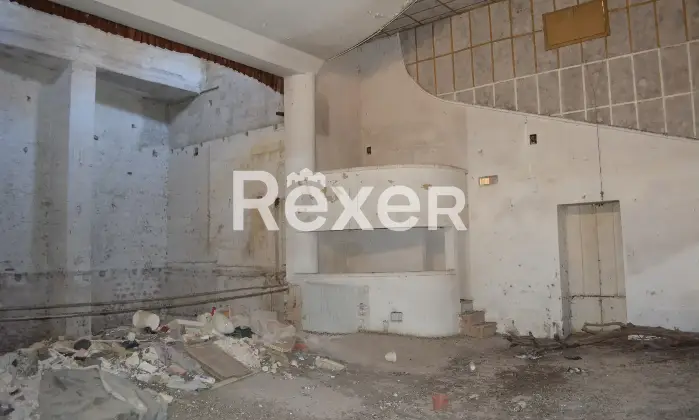 Rexer-Ceglie-Messapica-storico-cinemateatro-Argentieri-nel-centro-di-Ceglie-Messapica-Altro
