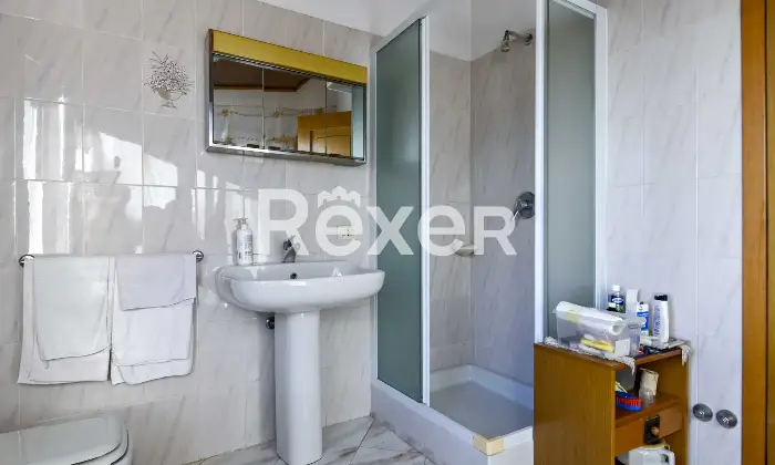 Rexer-Dalmine-Villa-singola-su-due-livelli-con-giardino-di-propriet-Altro