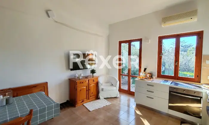 Rexer-Cassano-delle-Murge-Villetta-a-schiera-con-ampio-giardino-nel-Villaggio-Quadrifoglio-Altro