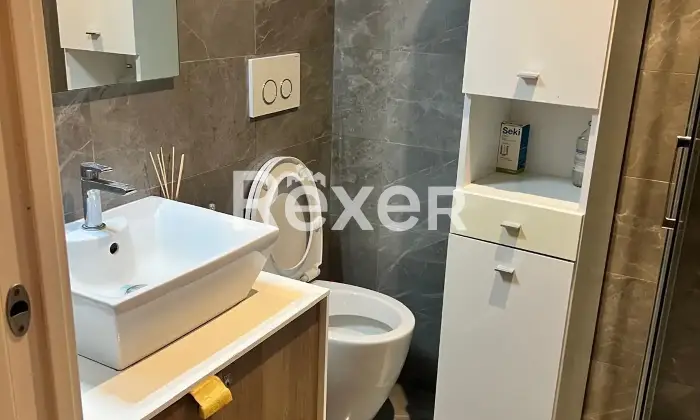 Rexer-Roma-Ardeatina-prestigiosa-villa-Unifamiliare-con-piscina-Altro