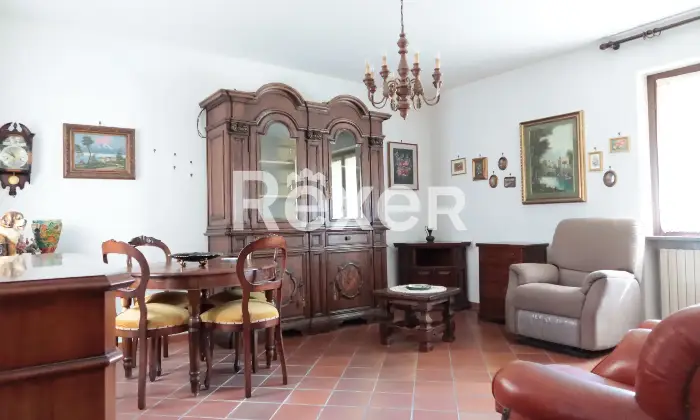 Rexer-Pavia-Terratetto-con-giardino-e-box-auto-Altro