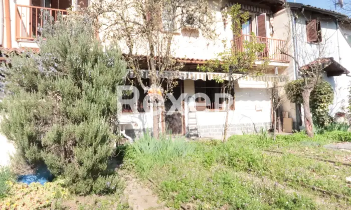 Rexer-Pavia-Terratetto-con-giardino-e-box-auto-Altro