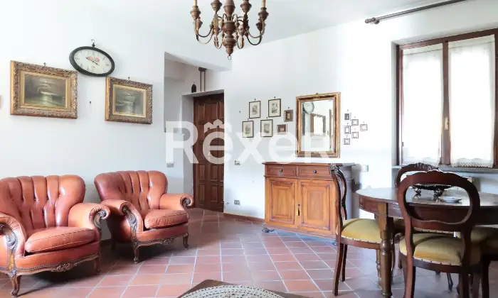 Rexer-Pavia-Terratetto-con-giardino-e-box-auto-Altro