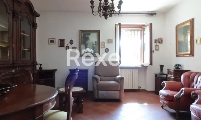Rexer-Pavia-Terratetto-con-giardino-e-box-auto-Altro