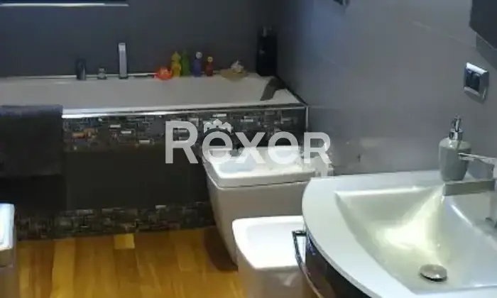 Rexer-Foggia-Villetta-trifamiliare-in-vendita-in-Via-del-Mare-a-Foggia-Bagno