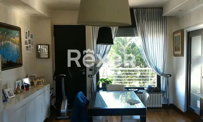 Rexer-Foggia-Villetta-trifamiliare-in-vendita-in-Via-del-Mare-a-Foggia-Salone