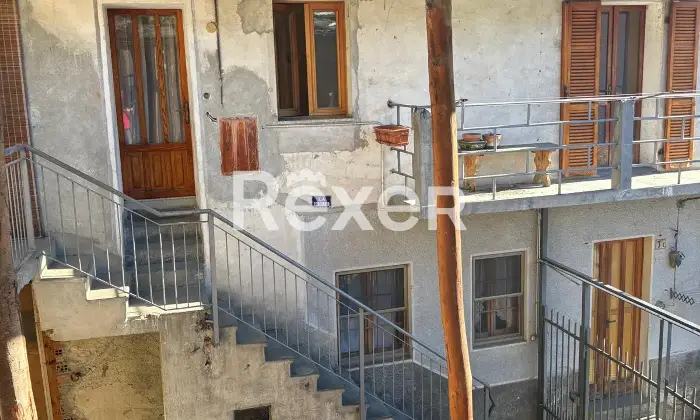 Rexer-Brossasco-Casa-semiindipendente-in-vendita-in-Piazza-Costanzo-Chiari-a-Brossasco-Altro