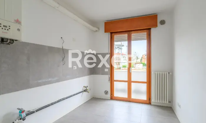 Rexer-Padova-Appartamento-ristrutturato-con-terrazza-e-ampio-garage-Altro