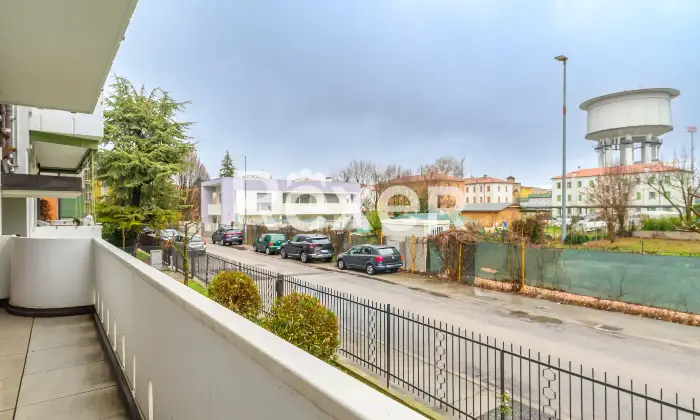 Rexer-Padova-Appartamento-ristrutturato-con-terrazza-e-ampio-garage-Altro
