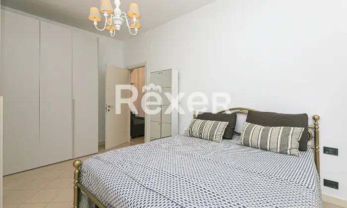 Rexer-Genova-Luminoso-appartamento-con-spazio-esterno-Altro