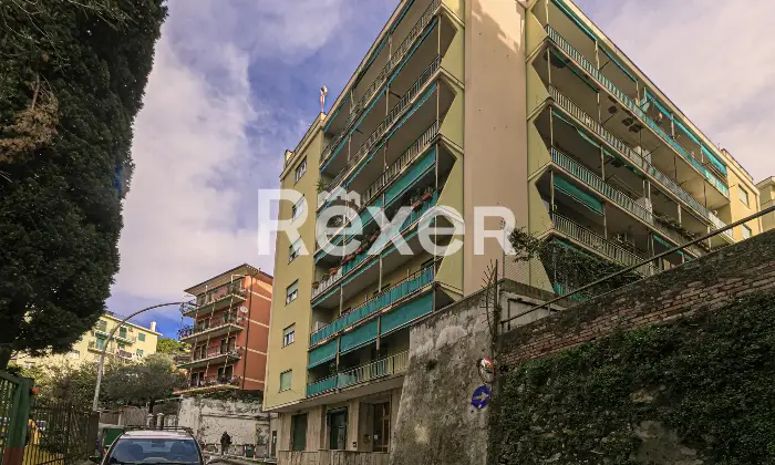 Rexer-Genova-Luminoso-appartamento-con-spazio-esterno-Altro