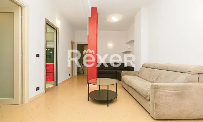 Rexer-Genova-Luminoso-appartamento-con-spazio-esterno-Altro
