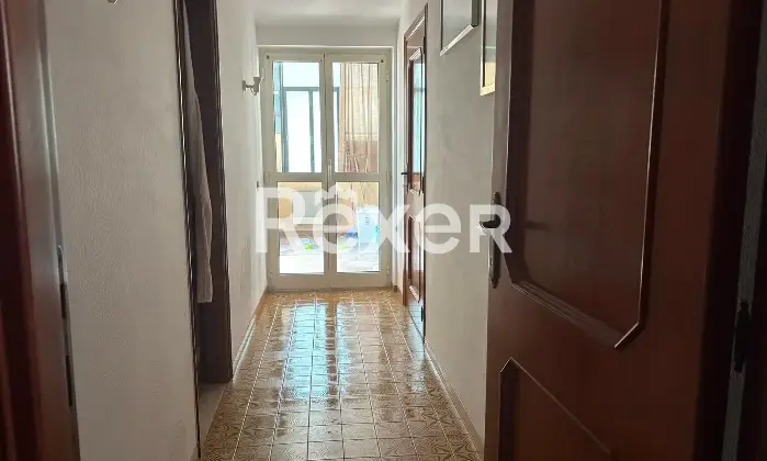 Rexer-Tagliacozzo-Spazioso-appartamento-Altro
