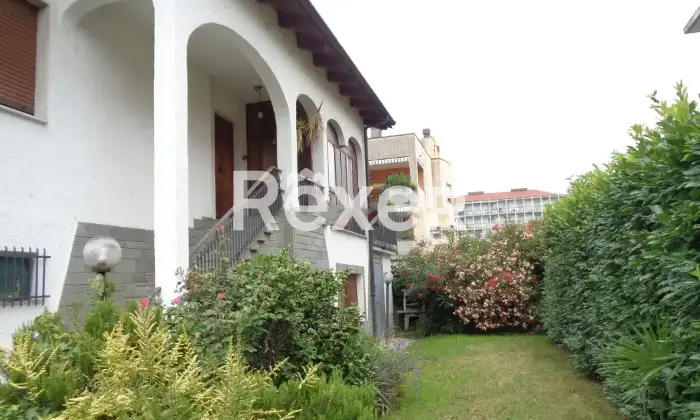 Rexer-Pinerolo-Villetta-bifamiliare-in-vendita-in-via-Achille-Grandi-a-Pinerolo-Altro